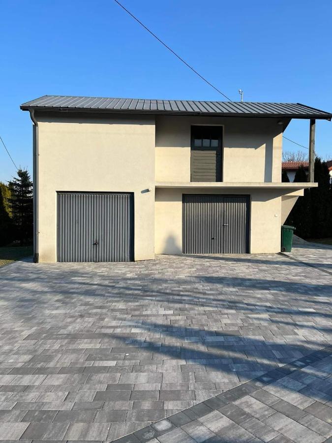 Villa Sanriver Przemyśl Eksteriør bilde